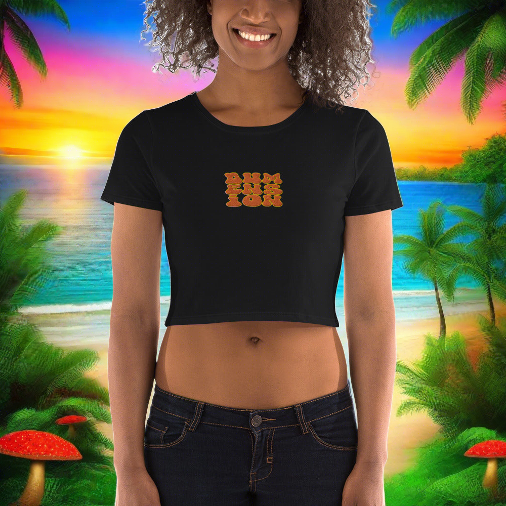 Extradimensional Hug Embroidered Crop Top
